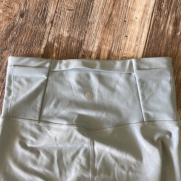 Lululemon Beautiful High Rise Leggings, 6 - Picture 11 of 17